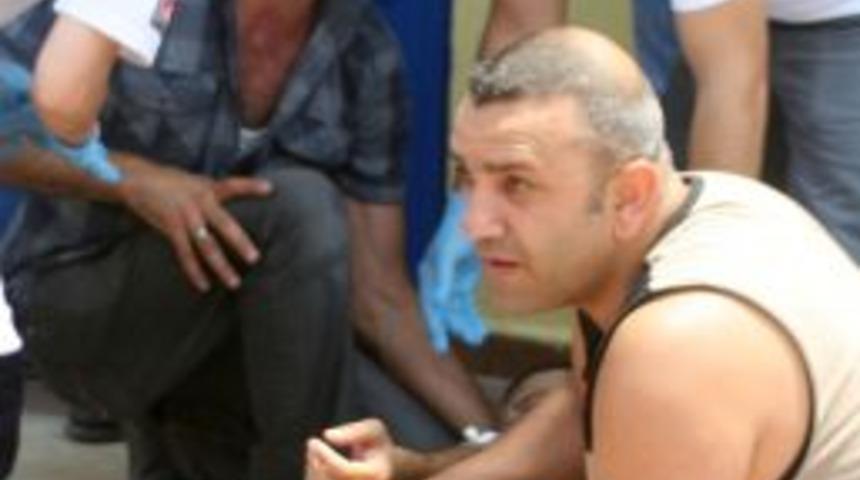 Antalya&rsquo;da Silahlı Kavga: 1 Yaralı