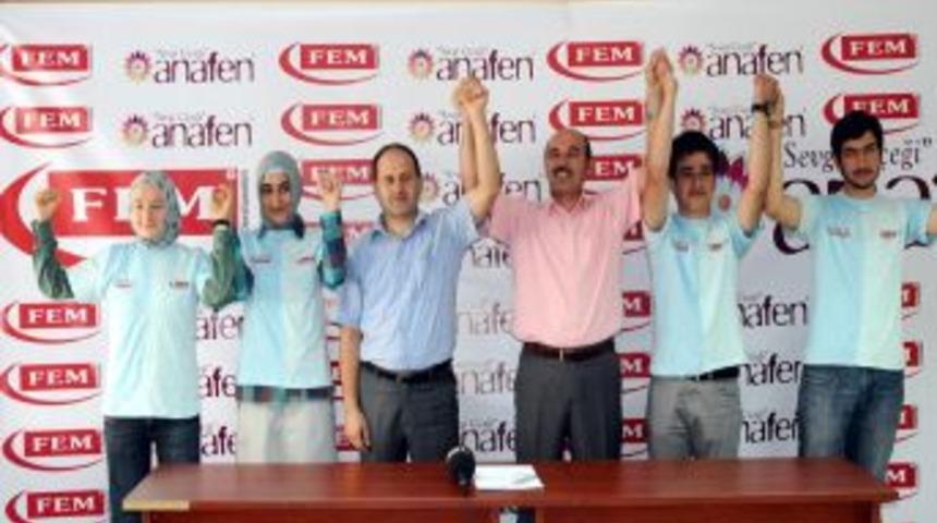 FEM'li &Ouml;ğrenciler Sivas&rsquo;ta Dereceleri Topladı