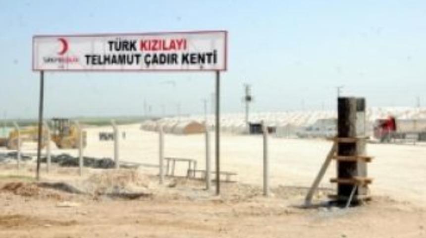 M&uuml;lteci Kampında İntihar