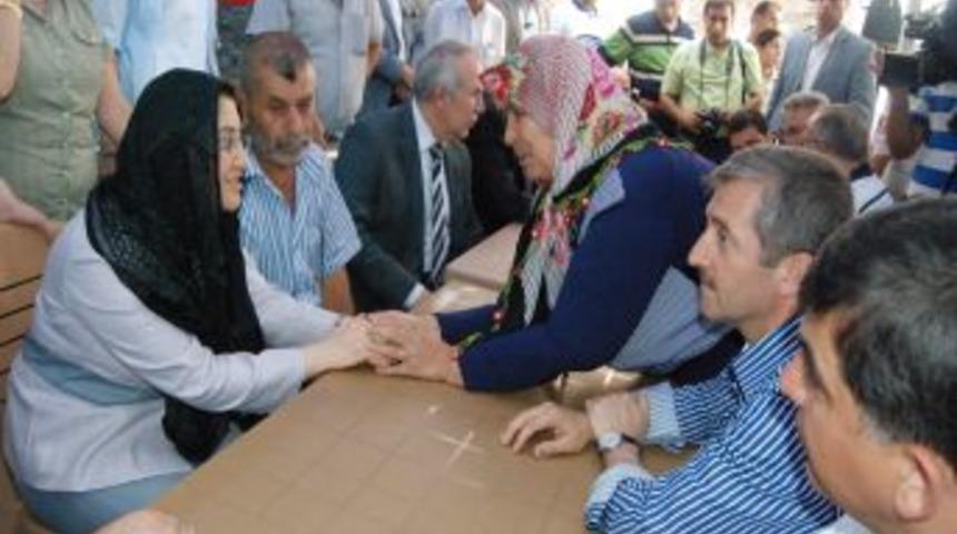 Bakan Şahin: Kadınlarımız Hem &Ccedil;ocuk Hem Kariyer Sahibi Olsun Istiyoruz