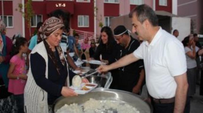 &Ccedil;ankırı&rsquo;da Sokak İftarları Başladı