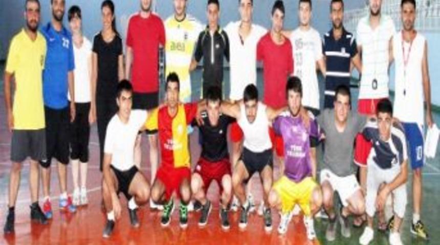 Silvan&rsquo;da Beden Eğitimi Ve Spor Y&uuml;ksek Okullarına Sıkı Hazırlık