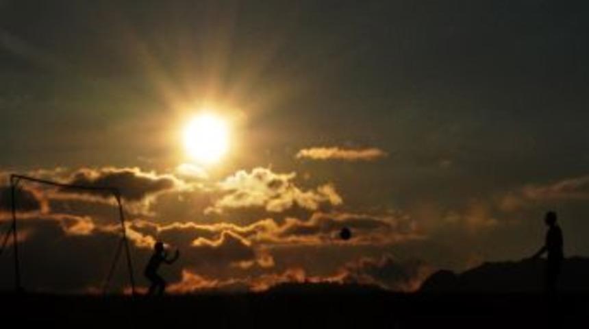 G&uuml;neşin &Ccedil;ocukları