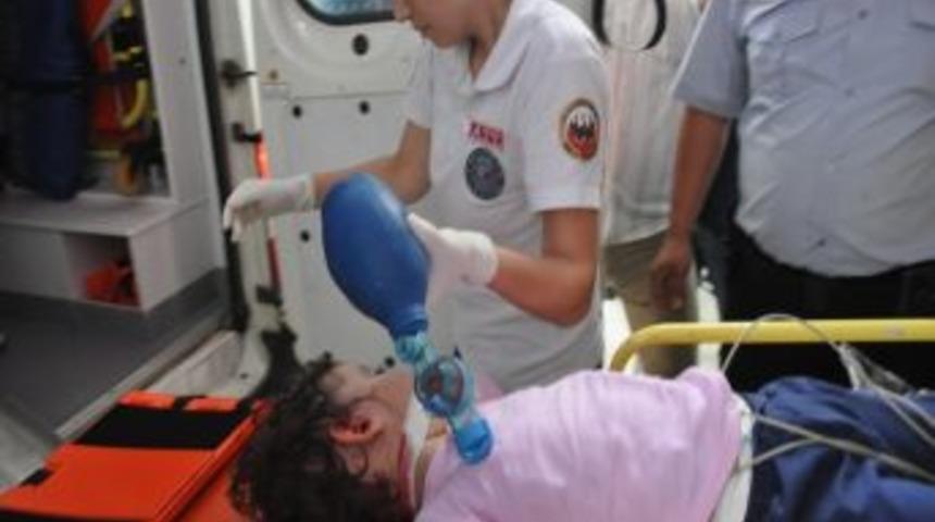 &Uuml;zerine Televizyon Dolabı D&uuml;şen &Ccedil;ocuk Ağır Yaralandı