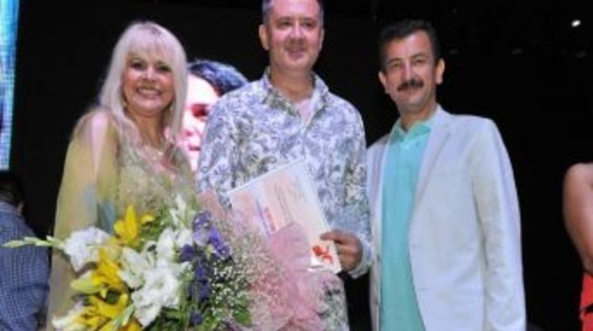 Buca&rsquo;da 2. Balkan Festivali R&uuml;zgarı