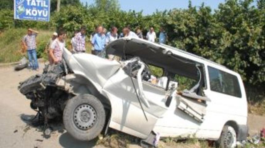 Samsun&rsquo;da Trafik Kazası: 7 &Ouml;l&uuml;, 1 Yaralı