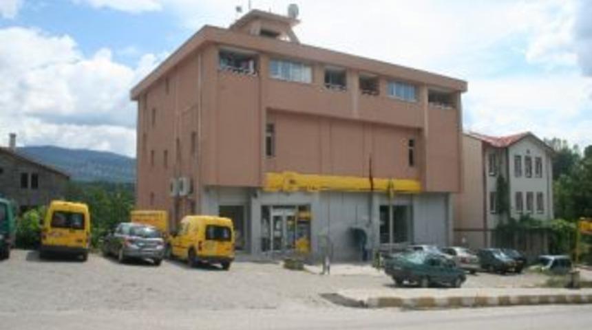 Ara&ccedil; Ptt Şubesine Memur Yetersiz Geliyor