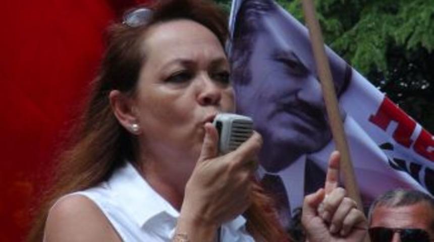 Kemal T&uuml;rkler, Mezarı Başında Anıldı