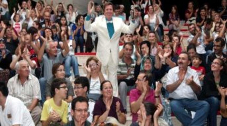 Eskişehir B&uuml;y&uuml;kşehir'in Ramazan Etkinlikleri Doludizgin