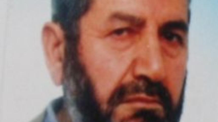 Takkeci Kazım Hakk'a Y&uuml;r&uuml;d&uuml;