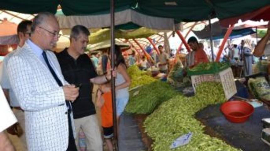 Vali Daşöz, Alaybey Pazarında Alışveriş Yaptı