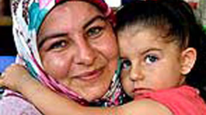 4 yıl sonra kızının ikizini doğuracak