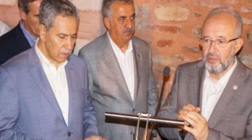 Arın&ccedil;: Trabzon&rsquo;daki Ayasofya Camisi'ni Ibadete A&ccedil;acağız