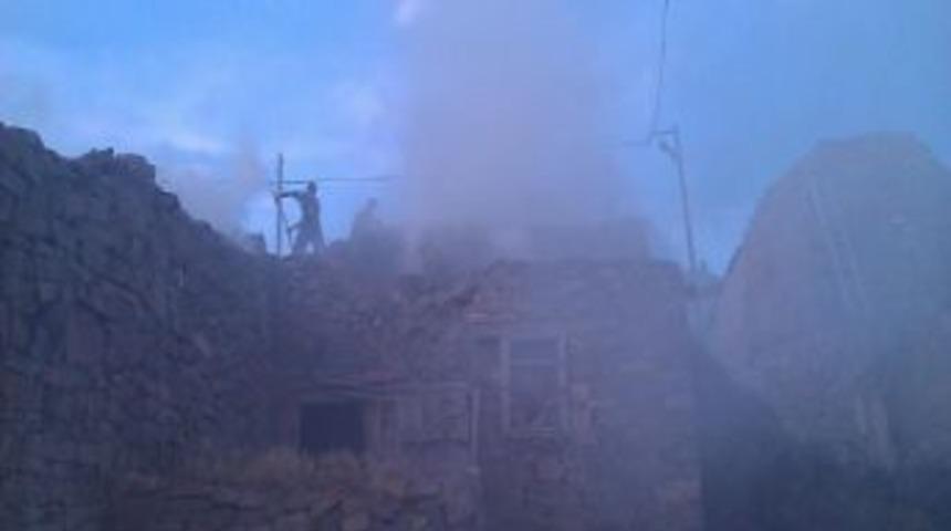 Samanlık Yangını Korkuya Neden Oldu