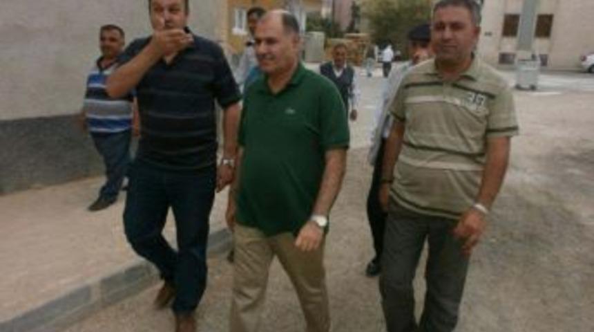 Kavaklıoğlu; "el Değmeyen Mahallelere Hizmet G&ouml;t&uuml;r&uuml;yoruz"