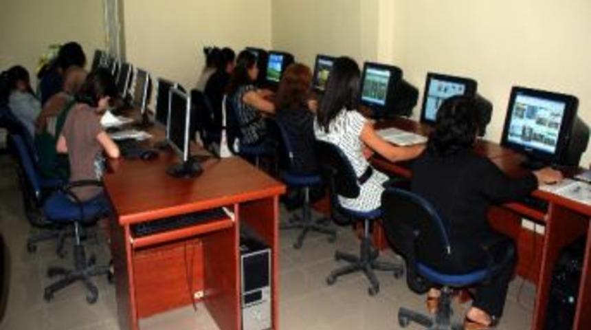 İnternet Evleri Yaz Tatillerine Neşe Katıyor