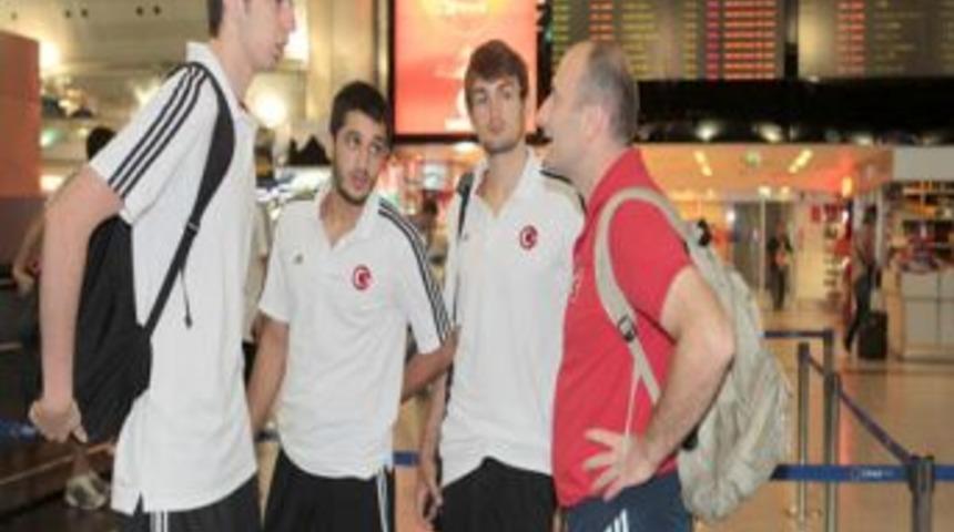 A Milli Basketbol Takımı Sofya&rsquo;ya Gitti