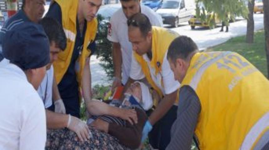 Ankara'da Dolmuş Kazası: 5 Yaralı