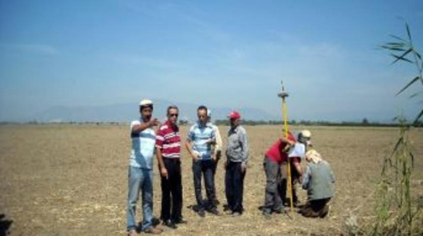 Aydın&rsquo;ın D&ouml;rt İl&ccedil;esinde Toplulaştırma &Ccedil;alışmaları Devam Ediyor