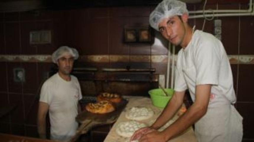 Ramazan Pidesinde &lsquo;altın&rsquo; S&uuml;rprizi