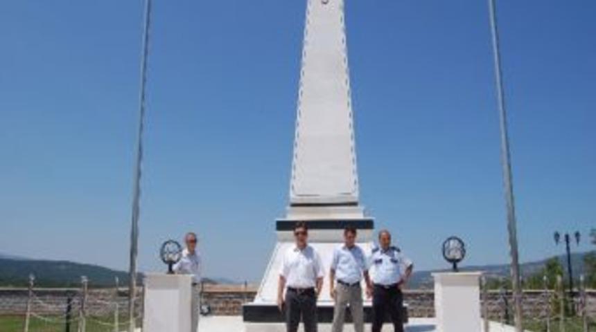 Ara&ccedil; Şehitlik Yolu Bakıma Alındı