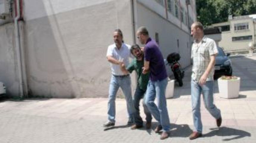 &Ccedil;aldığı Otomobilleri Satan Zanlı Ereğli&rsquo;de Yakalandı