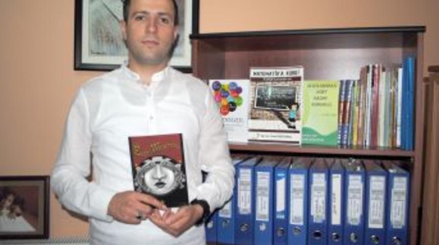 Hakkari &Uuml;niversitesi K&uuml;rt Efsane Ve Hik&acirc;yeleri İngilizce'ye &Ccedil;evirdi