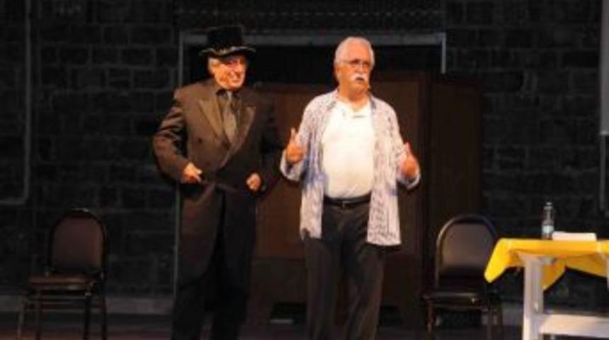 Levent Kırca Marmaris'te Sahne Aldı