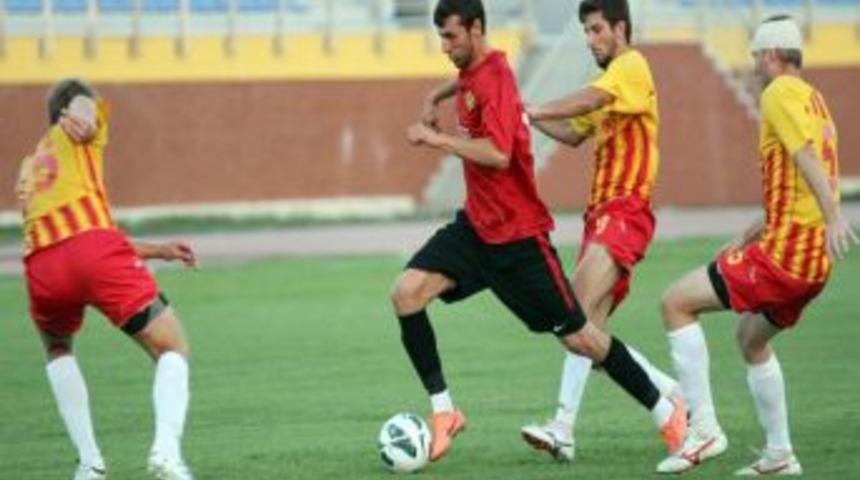 Eskişehirspor Başkanı &Uuml;nal: Hi&ccedil;bir Rakipten &Ccedil;ekinmiyoruz