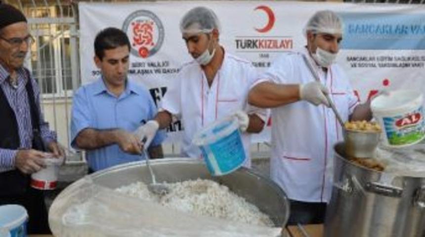 İhtiya&ccedil; Sahibi 500 Kişiye Herg&uuml;n &Uuml;&ccedil; &Ccedil;eşit Sıcak Yemek Dağıtılacak