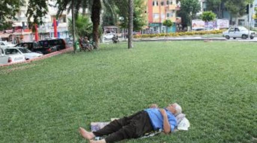 Ramazan'da Sıcaklar Yorgun D&uuml;ş&uuml;rd&uuml;