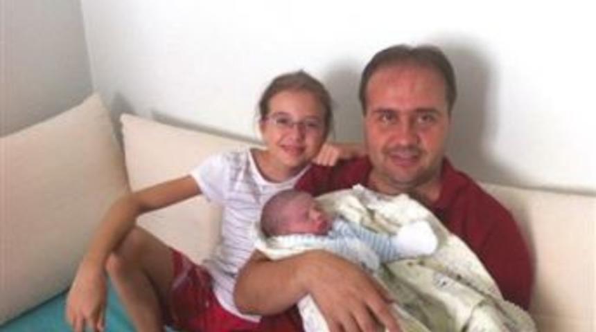 Din&ccedil;el'in eşi yoğun bakımda!