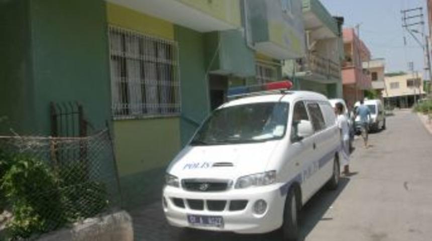 Adana'da Cinayet: 1 &Ouml;l&uuml;