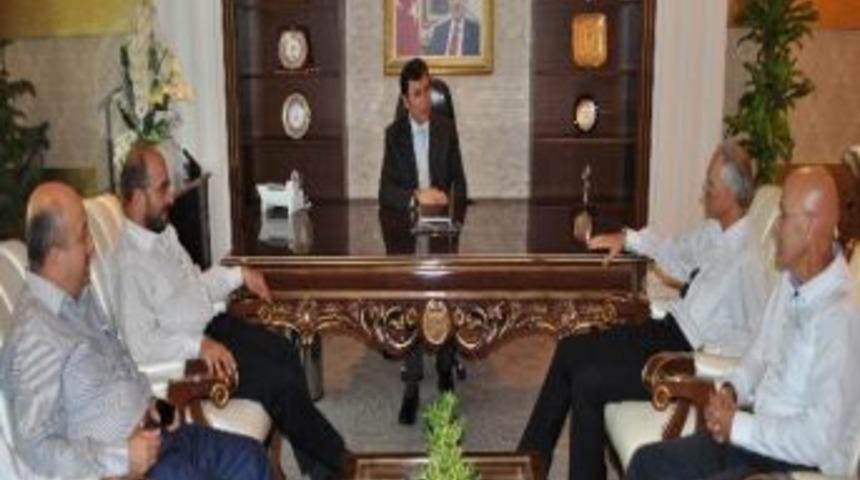 Ak Parti Kayseri İl Başkanı &Ouml;mer Dengiz'e Hayırlı Olsun Ziyaretleri S&uuml;r&uuml;yor