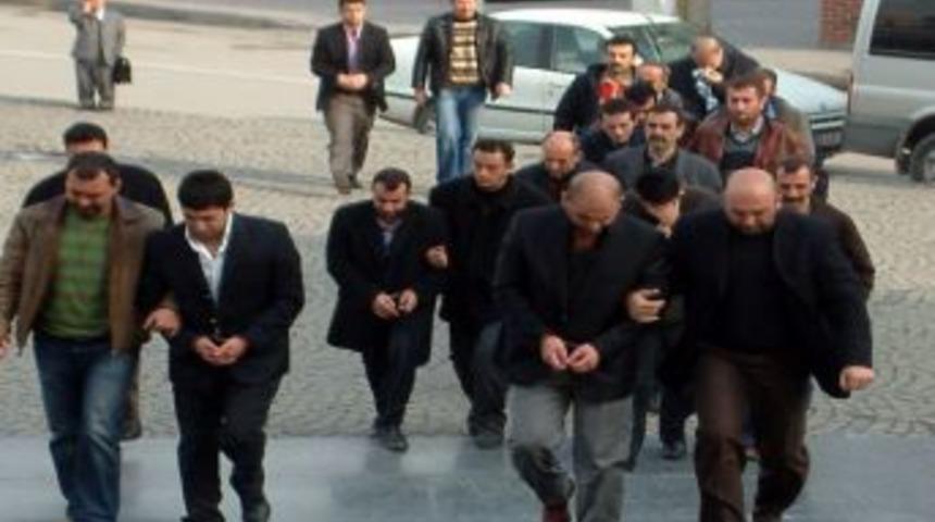 &Ccedil;ete Davasında Polis Ve Albaylara Ceza Yağdı