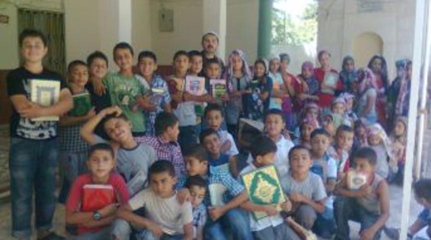 En Fazla Oru&ccedil; Tutan, Camiye Gelen &Ccedil;ocuklara &Ouml;d&uuml;l