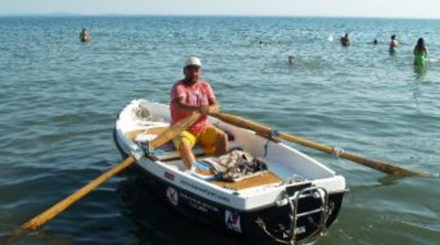 İstanbul&rsquo;dan Marmaris&rsquo;e K&uuml;rek &Ccedil;ekerek Gidiyor