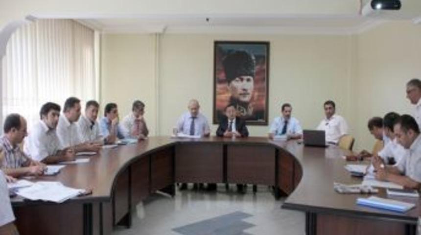 Vali Ulvi Saran, İl &Ouml;zel İdaresi M&uuml;d&uuml;rleriyle G&ouml;r&uuml;şt&uuml;