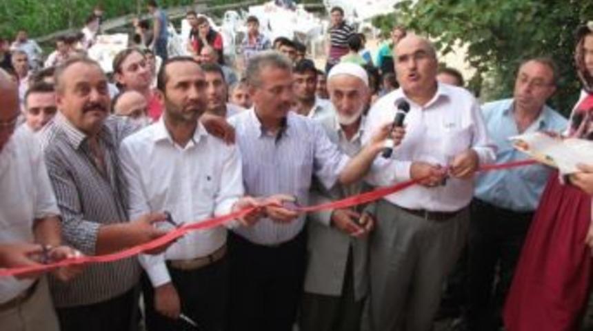 &Uuml;nye&rsquo;de Cami A&ccedil;ılışı