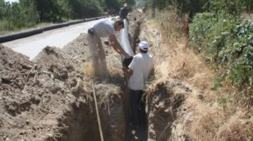 Çay’da Kanalizasyon Çalışmaları Devam Ediyor