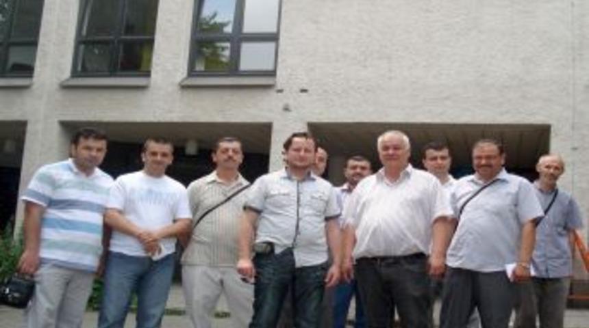 'Din Eğitiminde Yeni Ufuklar' Projesine Katılan Öğretmenler Avrupa'dan Döndü