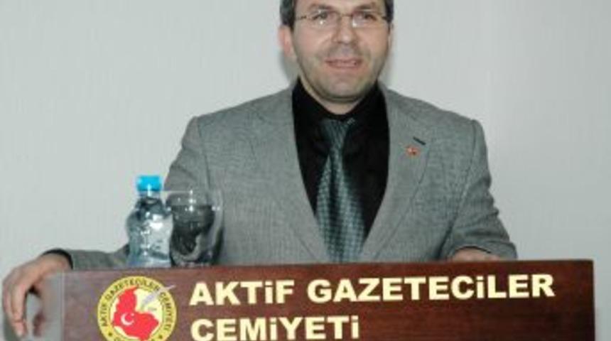 Ali Cihangir: Basın, Iletişimin Temel Taşlarındandır