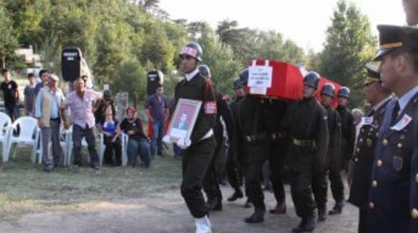 Şehit Piyade Uzman &Ccedil;avuş Sayg&uuml;n, Havza'da Toprağa Verildi