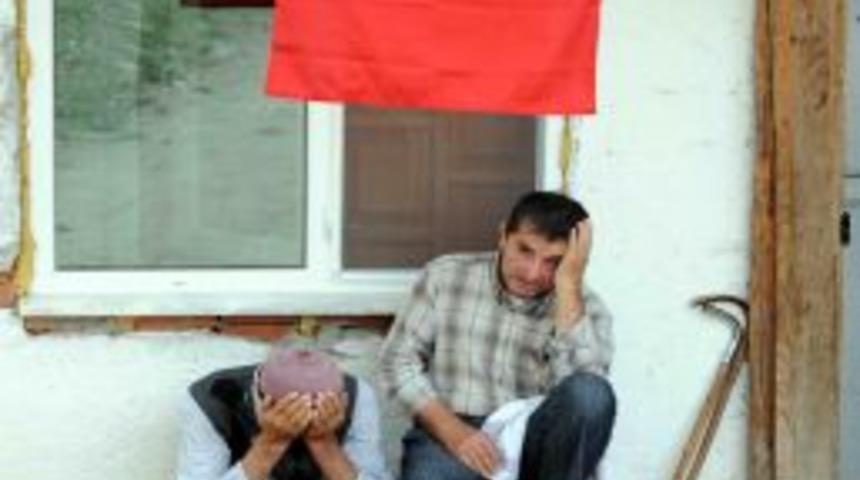 Vezirk&ouml;pr&uuml;'l&uuml; Şehit Teğmen Son Yolculuğuna Uğurlandı