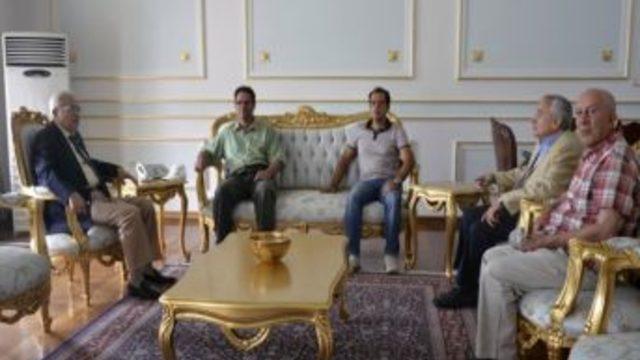 Macar Vekilden Vali Kemelek’e Ziyaret