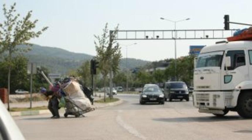 47 derecede oru&ccedil;la b&ouml;yle m&uuml;cadele ediyor