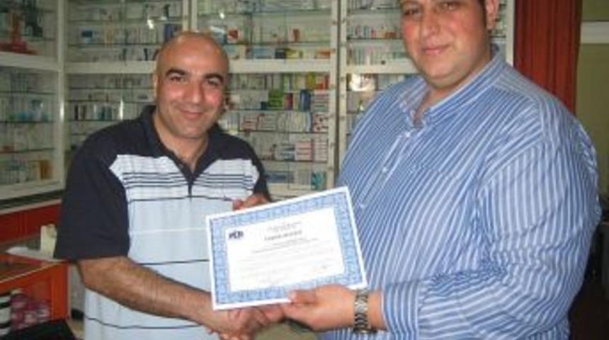 Kağızman&rsquo;da esnaflara takdir belgesi verildi