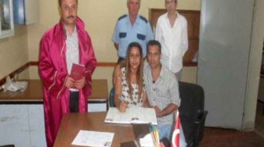 Cezaevinde 'evet' Dediler