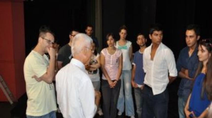 Şehir Tiyatrosu Yaz D&ouml;nemi &Ccedil;alışmalarına Başladı