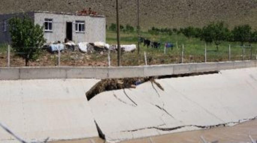 Kağızman&rsquo;da Baraj Kanalları Korkutuyor